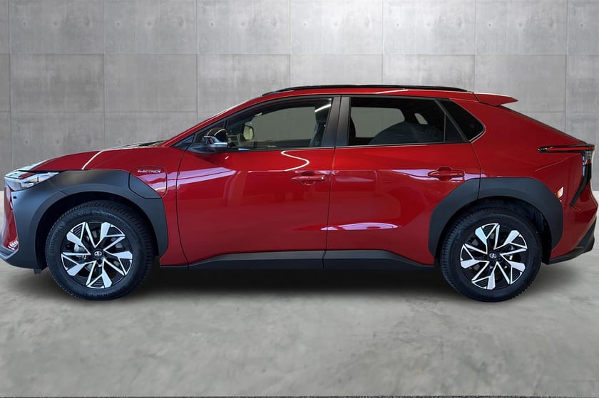Bilde 2 av Toyota bZ4X