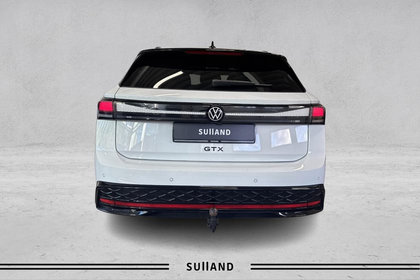 Bilde 4 av Volkswagen ID.7 GTX Tourer