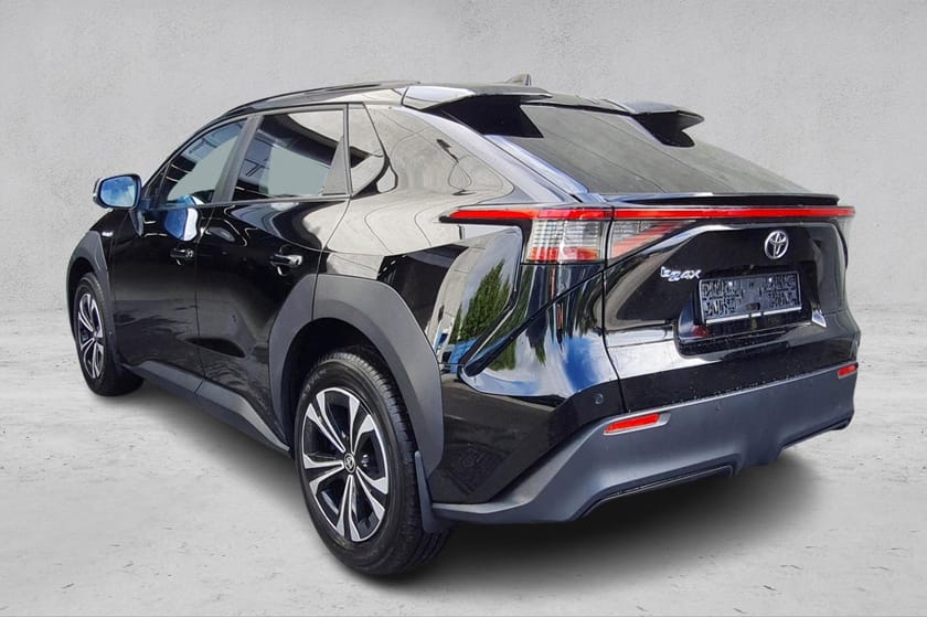 Bilde 3 av Toyota bZ4X