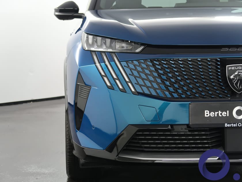 Bilde 4 av Peugeot E-3008 Dual Motor