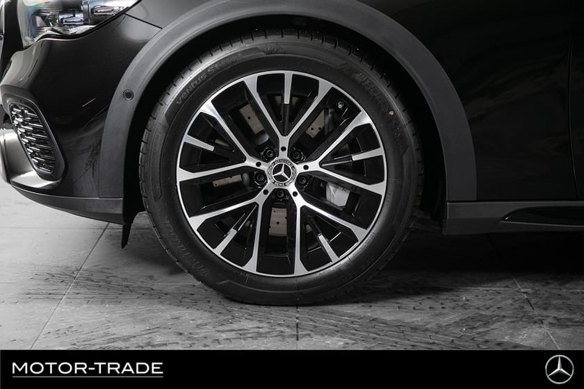 Bilde 4 av Mercedes-Benz E 300 d e 4MATIC All-Terrain
