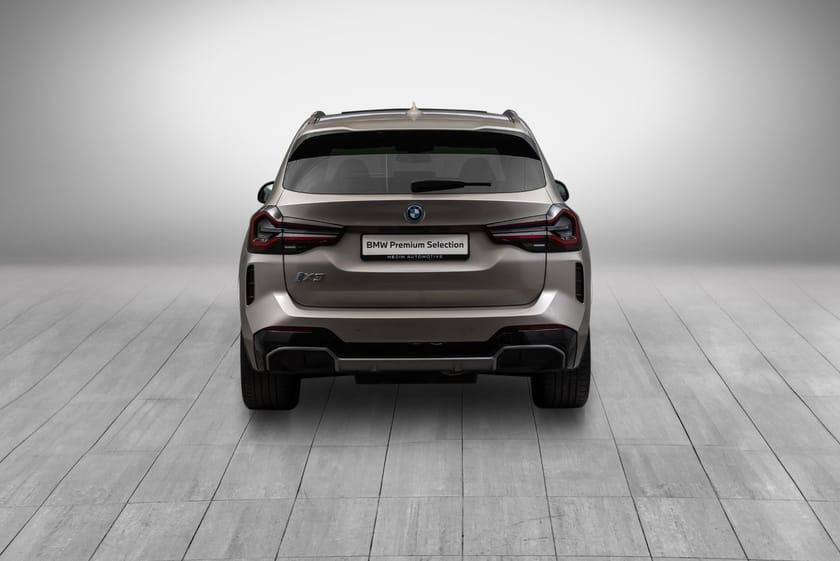 Bilde 4 av BMW iX3