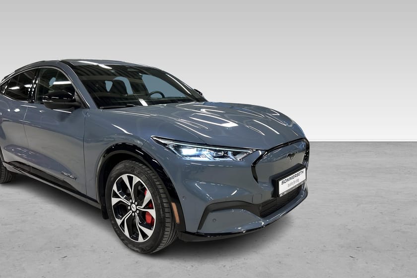 Bilde 2 av Ford Mustang Mach-E Long Range AWD
