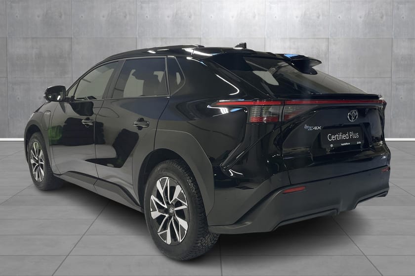 Bilde 3 av Toyota bZ4X