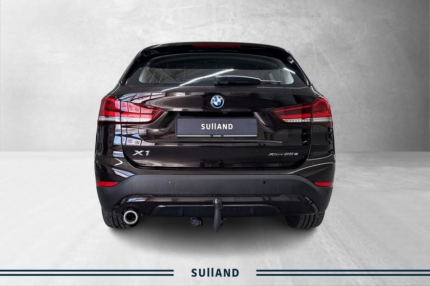 Bilde 4 av BMW X1 xDrive25e