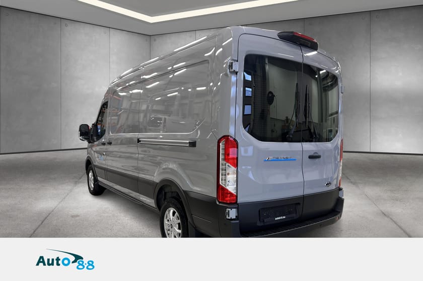 Bilde 3 av Ford E-Transit 350