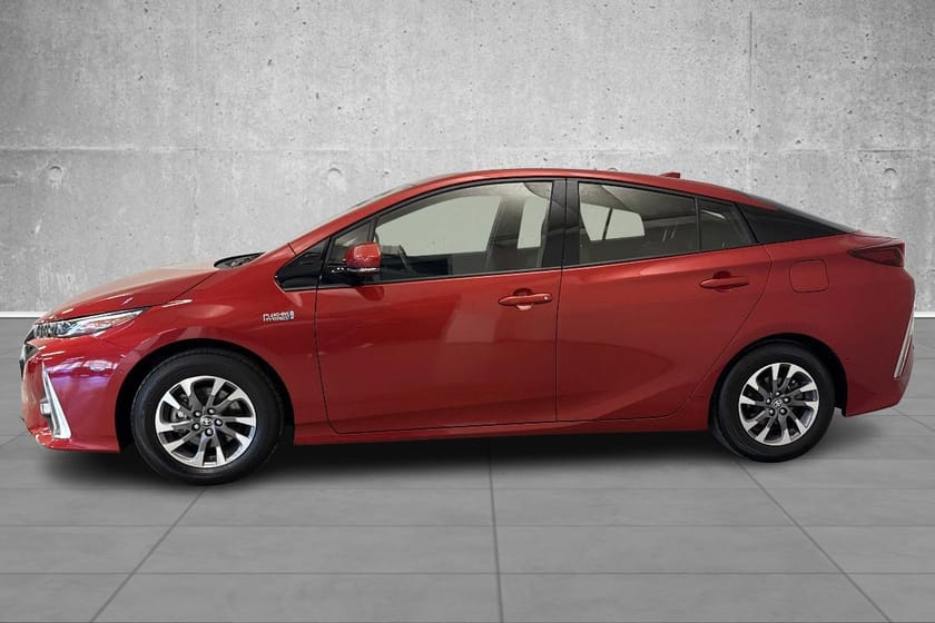 Bilde 2 av Toyota Prius Plug-in Hybrid