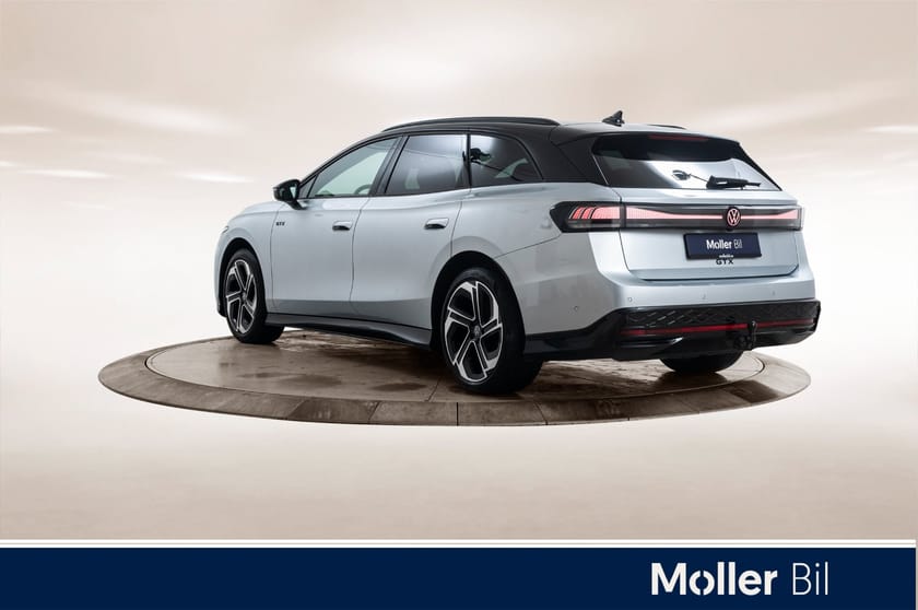 Bilde 3 av Volkswagen ID.7 GTX Tourer