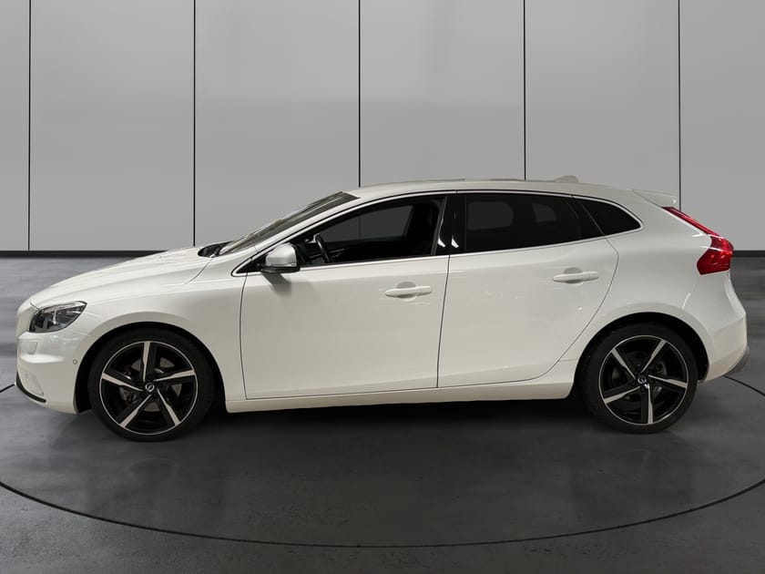Bilde 2 av Volvo V40