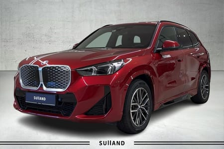 BMW iX1 xDrive30