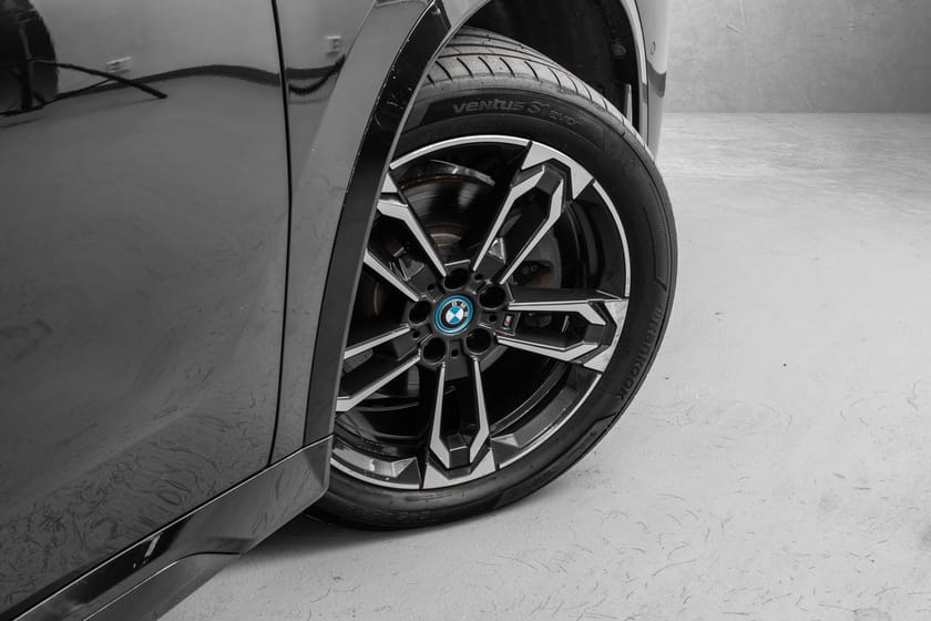 Bilde 4 av BMW iX1 xDrive30