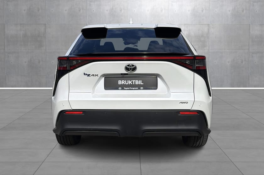 Bilde 4 av Toyota bZ4X