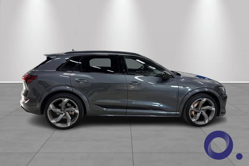 Bilde 4 av Audi e-tron S quattro