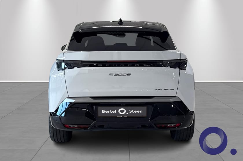 Bilde 4 av Peugeot E-3008 Dual Motor