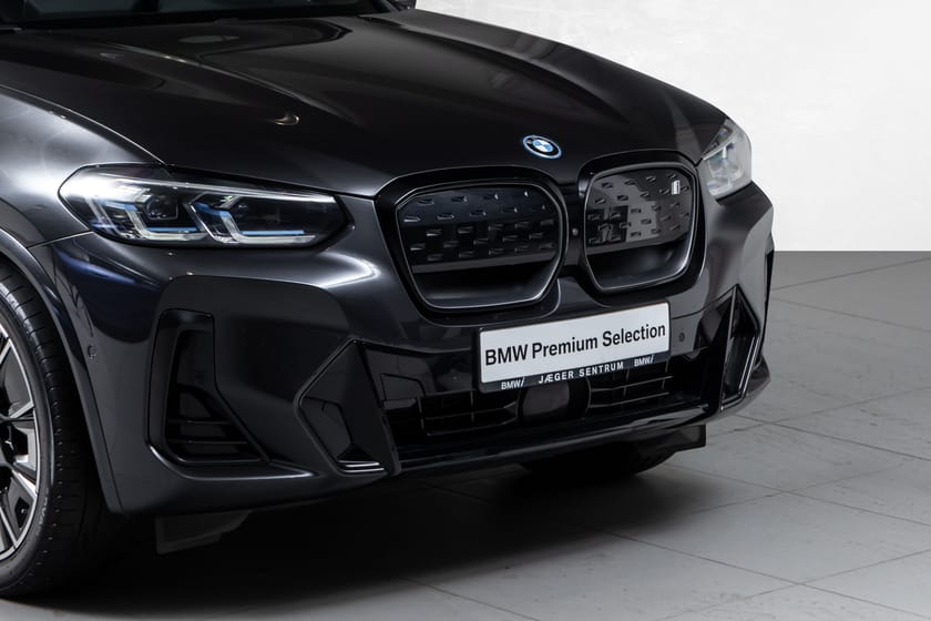 Bilde 2 av BMW iX3