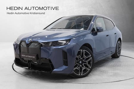 BMW iX xDrive60
