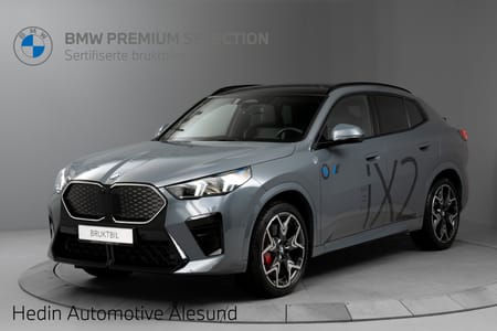 BMW iX2 xDrive30