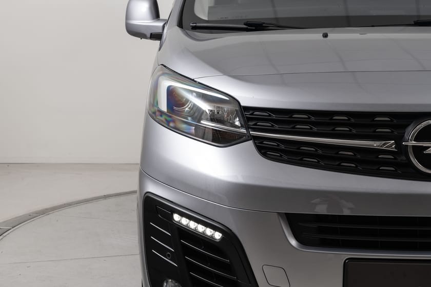 Bilde 4 av Opel e-Zafira Life