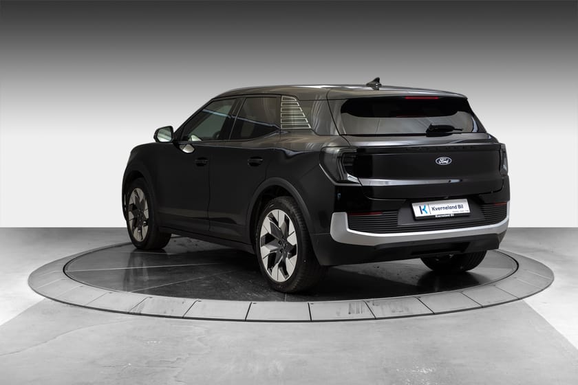 Bilde 3 av Ford Explorer EV Extended Range AWD