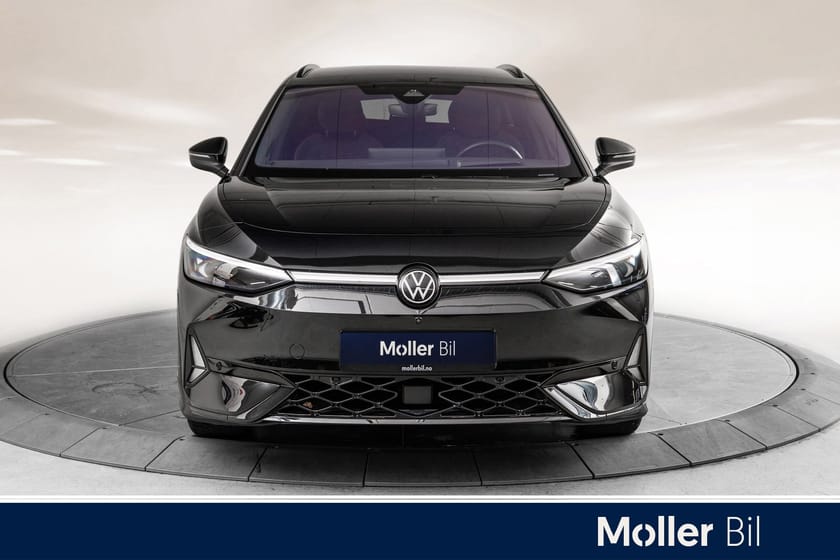 Bilde 4 av Volkswagen ID.7 GTX Tourer