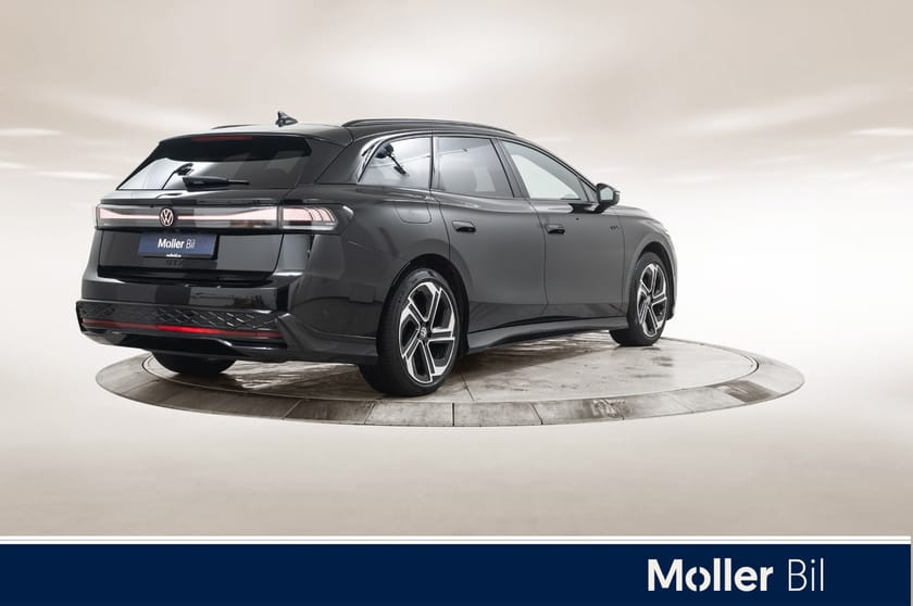 Bilde 5 av Volkswagen ID.7 GTX Tourer
