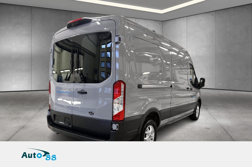 Bilde 4 av Ford E-Transit 350