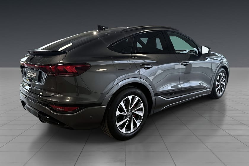 Bilde 5 av Audi Q6 Sportback e-tron quattro