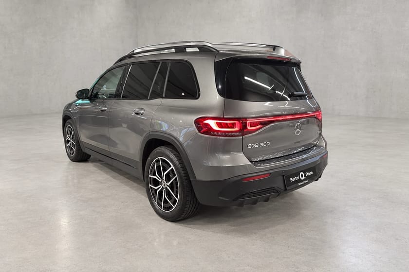 Bilde 3 av Mercedes-Benz EQB 300 4MATIC