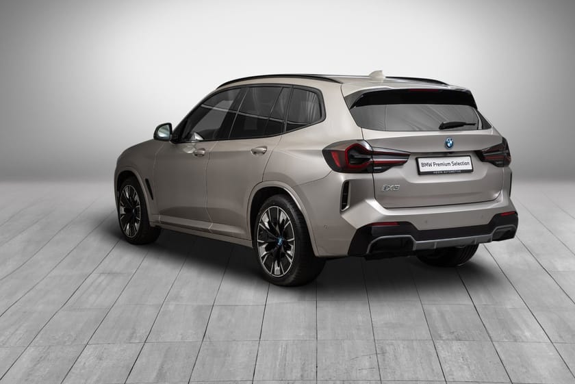 Bilde 3 av BMW iX3