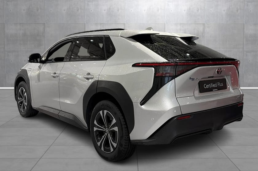 Bilde 3 av Toyota bZ4X