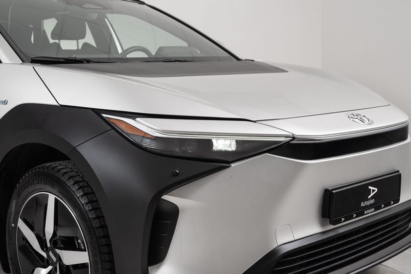 Bilde 3 av Toyota bZ4X