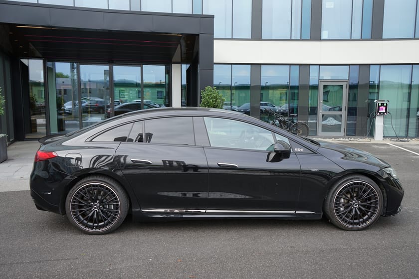 Bilde 4 av Mercedes-Benz AMG EQE 43 4MATIC