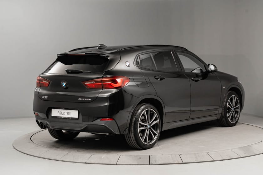 Bilde 4 av BMW X2 xDrive25e