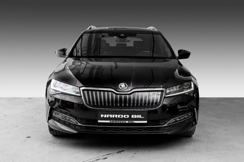 Bilde 3 av Škoda Superb iV Combi