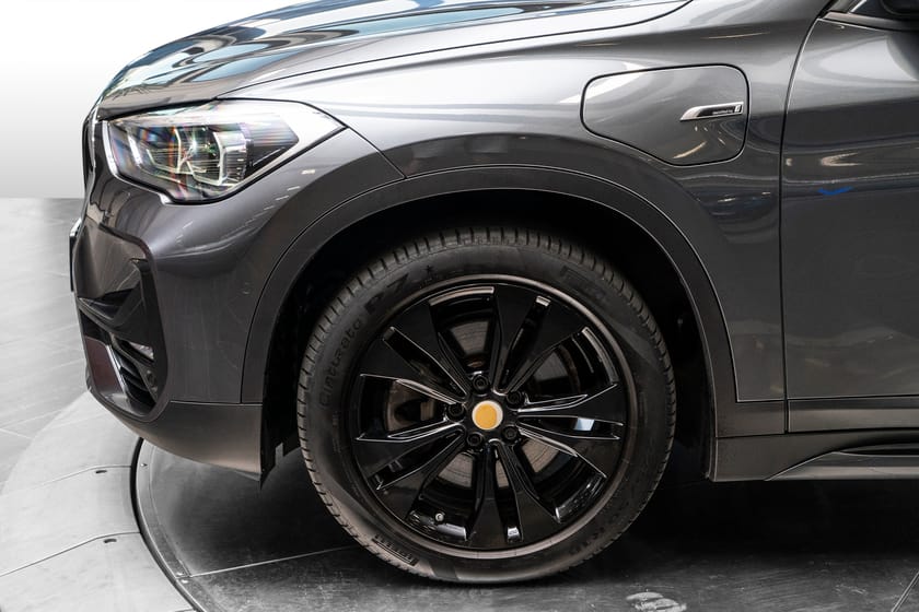 Bilde 4 av BMW X1 xDrive25e