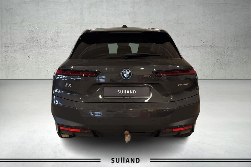 Bilde 4 av BMW iX xDrive40