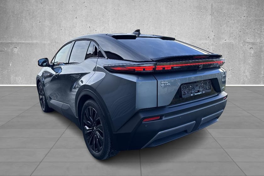 Bilde 3 av Toyota C-HR+