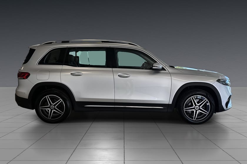 Bilde 5 av Mercedes-Benz EQB 300 4MATIC