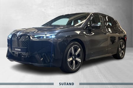 BMW iX xDrive50