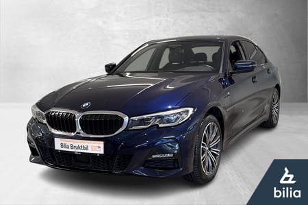 BMW 330e xDrive Sedan