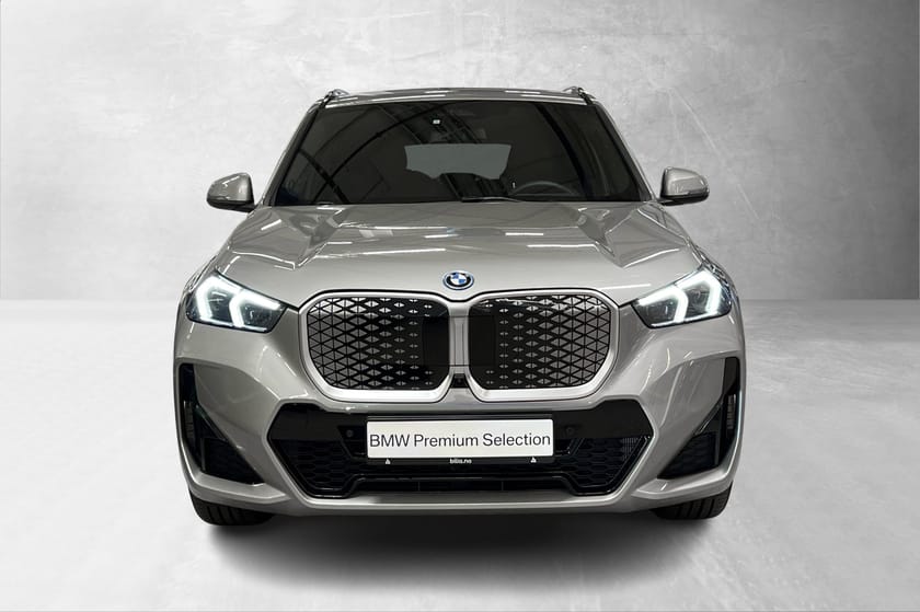 Bilde 2 av BMW iX1 xDrive30