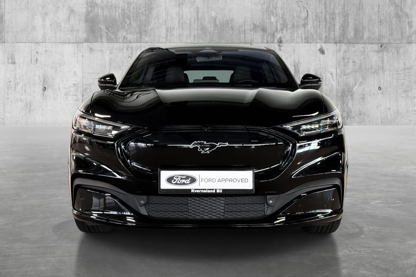 Bilde 2 av Ford Mustang Mach-E Long Range AWD