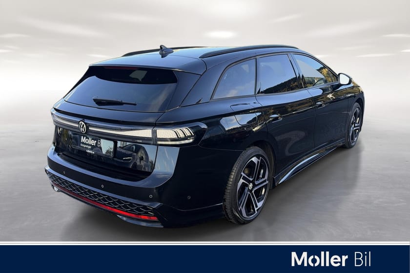 Bilde 5 av Volkswagen ID.7 GTX Tourer