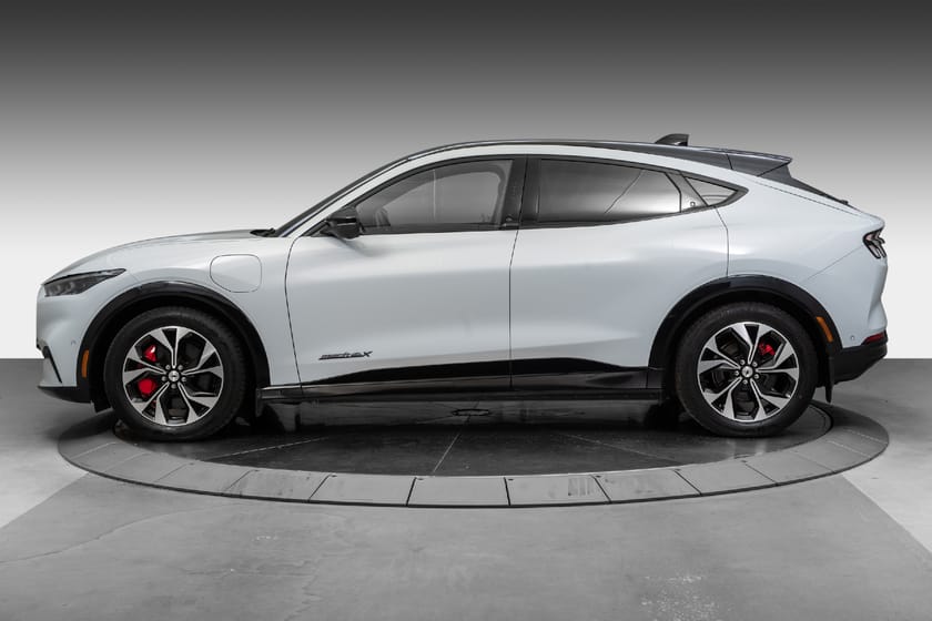 Bilde 2 av Ford Mustang Mach-E Long Range AWD