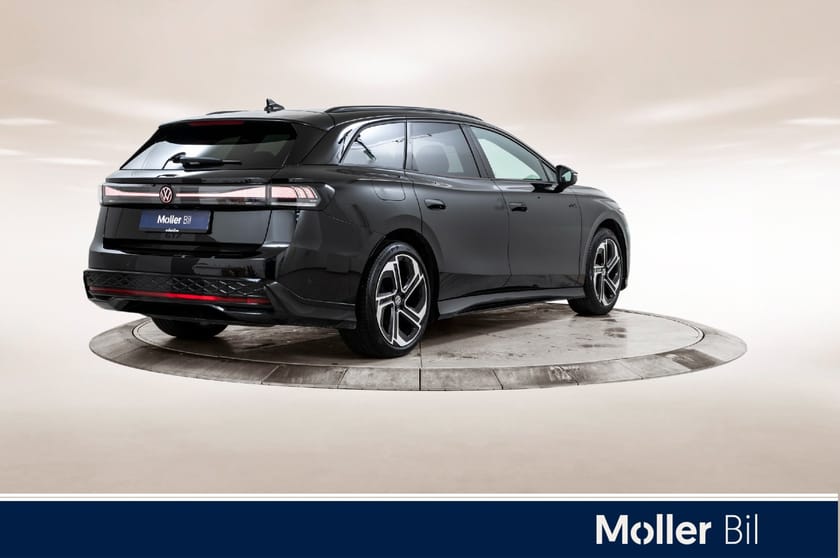 Bilde 5 av Volkswagen ID.7 GTX Tourer