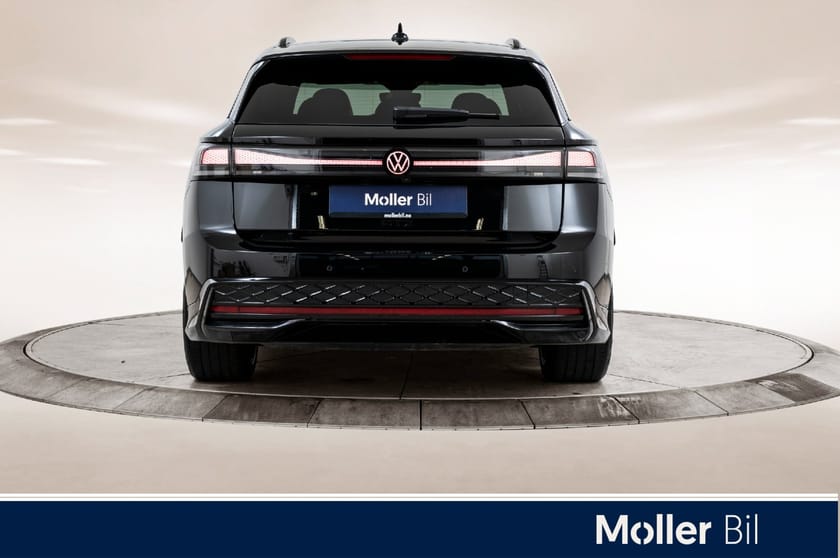 Bilde 4 av Volkswagen ID.7 GTX Tourer