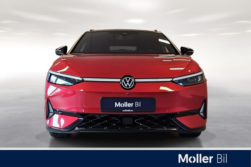 Bilde 2 av Volkswagen ID.7 GTX Tourer