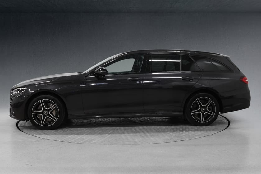 Bilde 2 av Mercedes-Benz E 300 T de 4MATIC