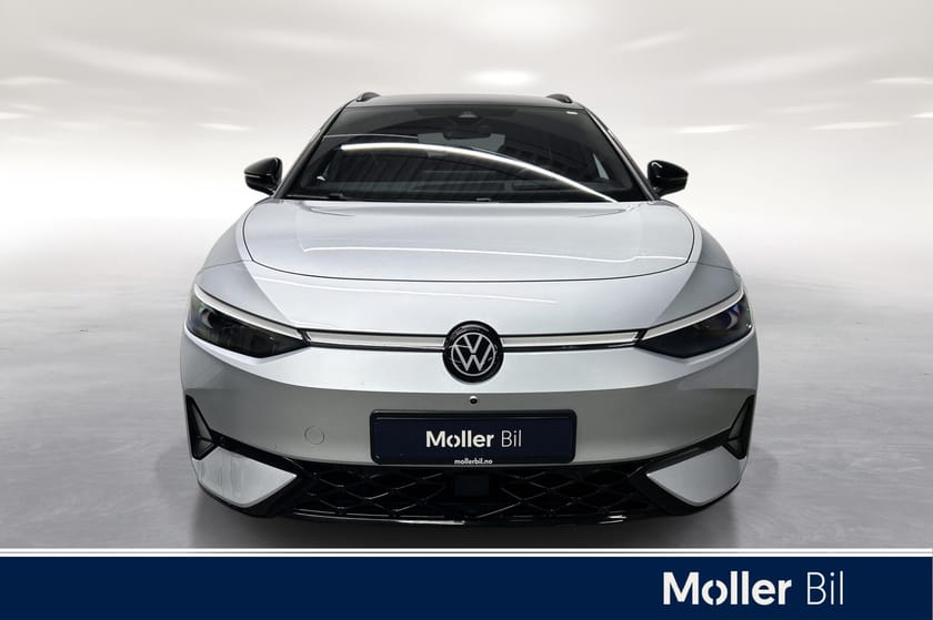 Bilde 2 av Volkswagen ID.7 GTX Tourer