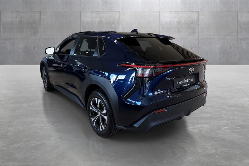 Bilde 3 av Toyota bZ4X